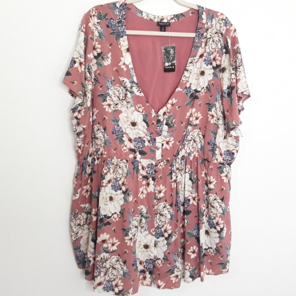 TORRID ROSE FLORAL CHALLIS BUTTON BABYDOLL TOP NWT sz 3 - Picture 4 of 9